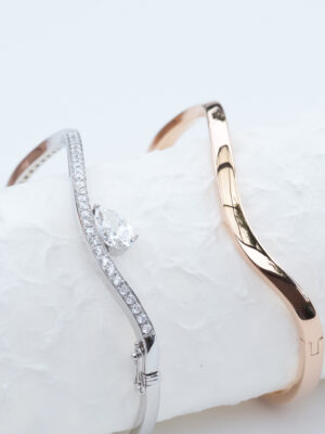 Wholesale Pear Diamond Bracelet - Customizable Stones & Metal