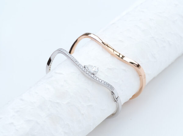 Wholesale Pear Diamond Bracelet - Customizable Stones & Metal