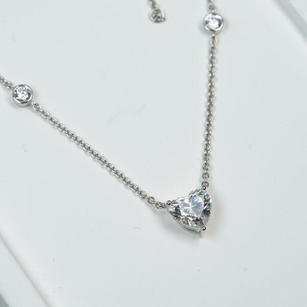 3CT Lab Grown Heart Diamond Pendant - Custom Made for Jewelry Brands & Retailers