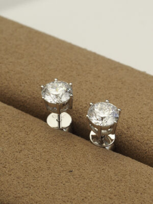 Custom 0.6 Carat Lab Diamond Stud Earrings - Six-Prong Setting for Jewelry Retailers