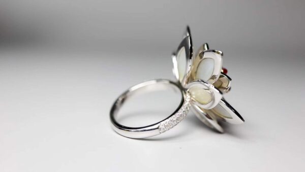 Exquisite Ruby MOP Ring Manufacturing - OEM/ODM Custom Gemstone & Metal Selection